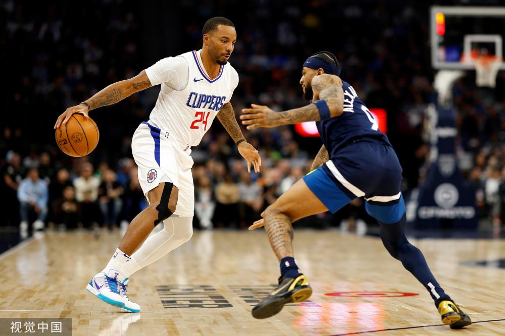 在绿茵场上 在绿茵场上